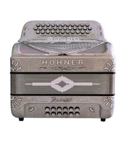 "Exclusiva en Repertorio Wagner Online" Hohner Acordeón Diatónico Anacleto Plata Con Estuche Fa, Si Bemol, Mi Bemol, A9700-FBBEB-SF Norteño